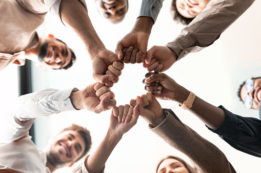 Individuals united through clinical supervision groups
