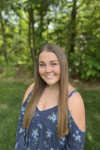 Lexi Headshot