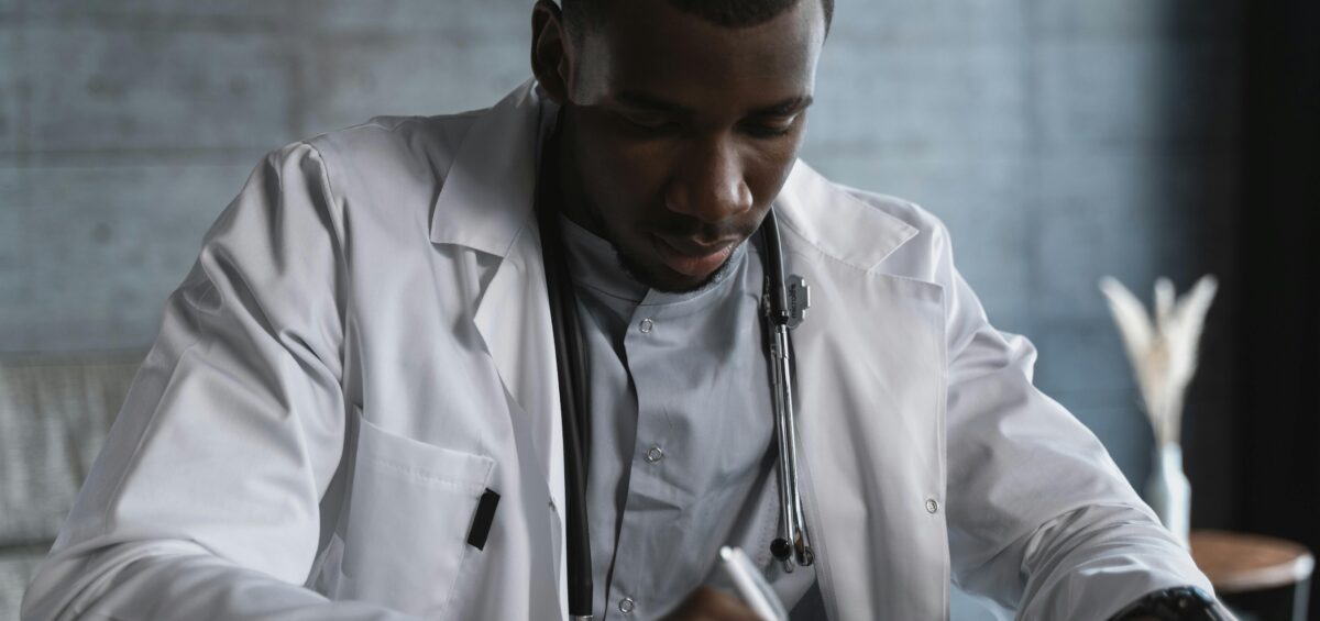 A hospital therapist looking to understand the benefits of external consultation