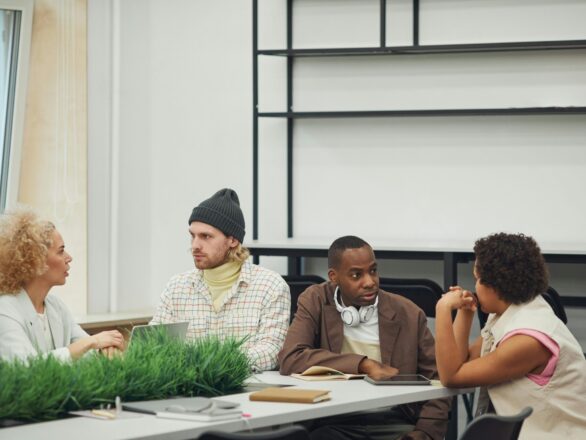 A clinician looking to learn about the ways group consultation can support them in their private practice