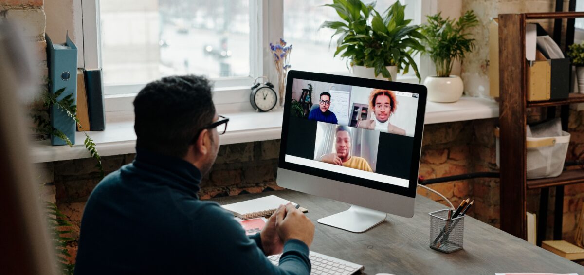A counselor or social worker in Utah wondering how online clinical supervision can work for them